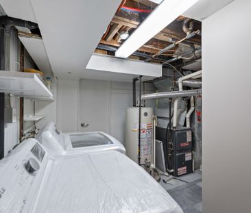 For Lease - 46 Athol Avenue Unit# Bsmt, Toronto, Ontario - Photo 5