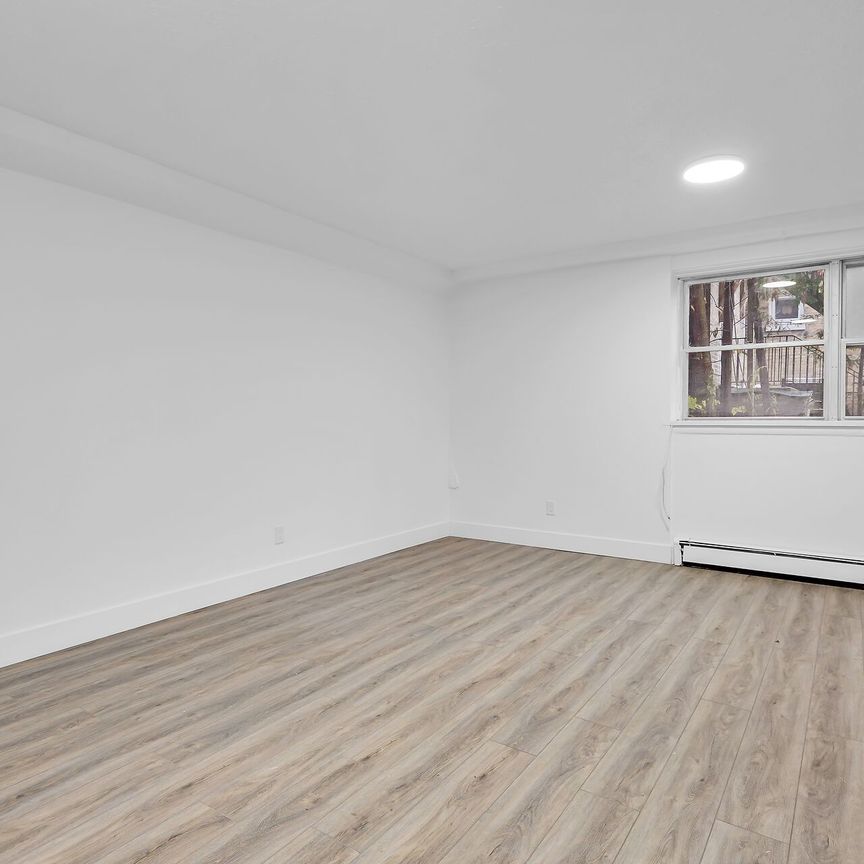 For Lease - 20 Craig Street Unit# C, London South, Ontario - Photo 1