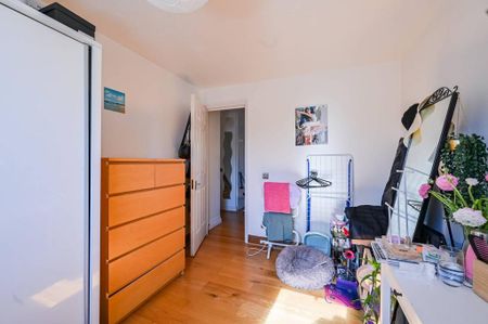 2 bedroom maisonette to rent - Photo 4