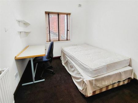 6 bedroom terraced house to rent - Photo 5