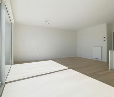 Appartement met 2 slaapkamers en zonnig terras te Roeselare. - Photo 6