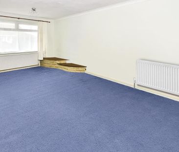 2 bedroom semi-detached bungalow to rent - Photo 2