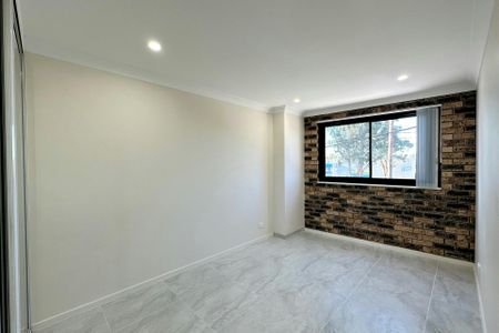 CENTRAL LOCATION - Photo 3