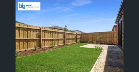 Modern & Spacious 4-Bedroom Home in Armstrong Creek! - Photo 4