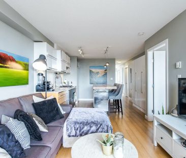 718 Main Street condo — Vancouver, BC (2-Bedroom) - 2 Bedroom - Photo 2