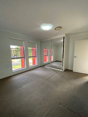 6/34 Cecil Avenue, CASTLE HILL NSW 2154 - Photo 1