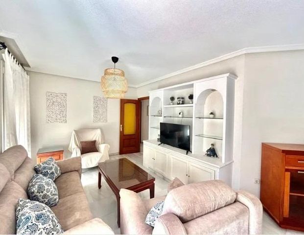 Flat - Málaga (La Victoria) - Photo 1