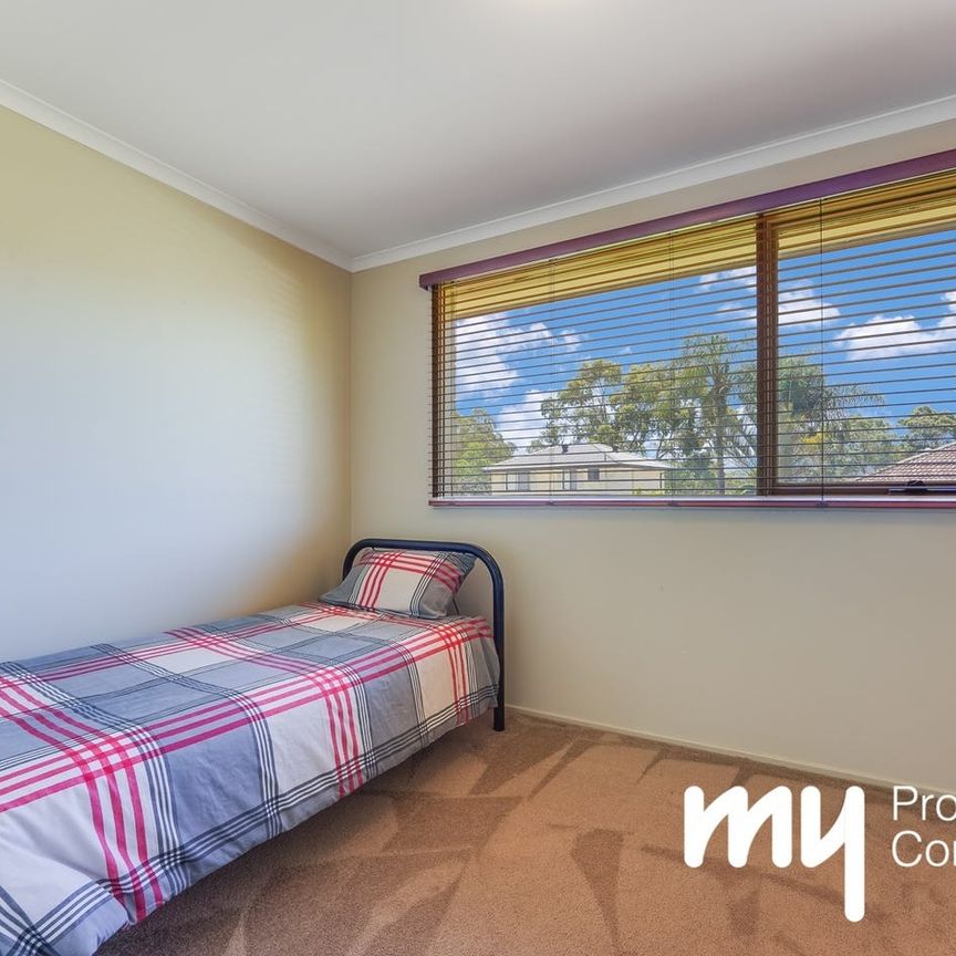 Perfect Family Home! - Photo 1