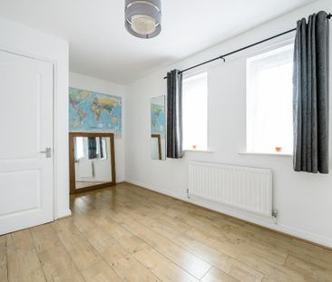 2 bedroom semi-detached house to rent - Photo 1