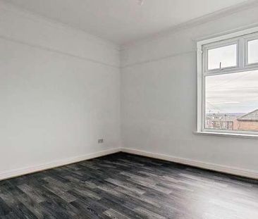 Verney Road, Royton, OL2 - Photo 3