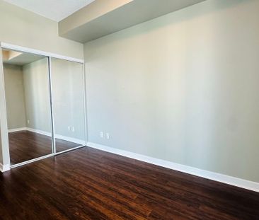 For Lease - 18 Harbour Street Unit# 1704, Toronto, Ontario - Photo 6