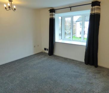 2 bedroom property to rent - Photo 3
