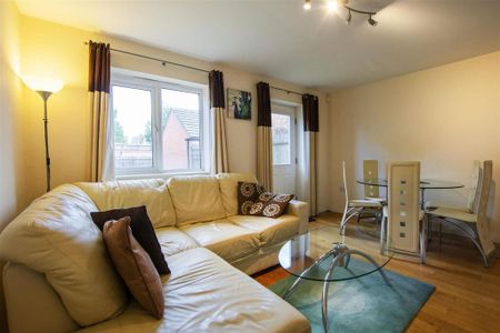 4 bedroom property to rent - Photo 2