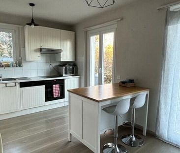 Chambre meublée à louer dans une belle villa au cur de Gland - Photo 5