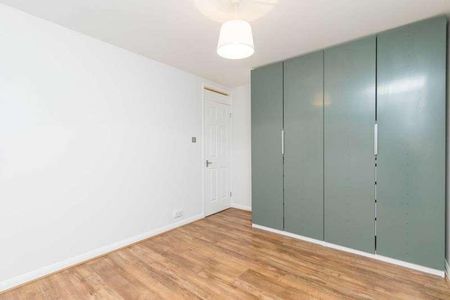 Singleton Road, Broadbridge Heath, RH12 - Photo 2
