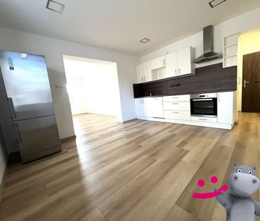 Pronájem bytu 2+kk 58 m² - Fotografie 3