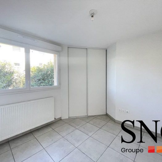 T2 AVEC JARDIN + PARKING - Photo 1