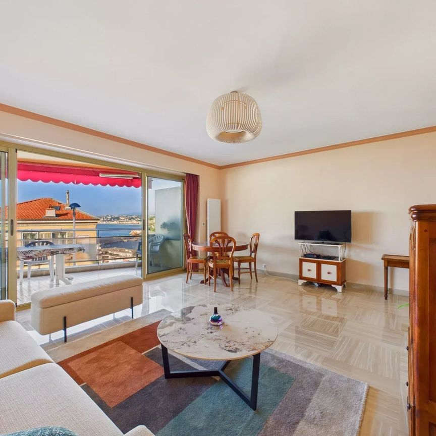 Location Appartement 2 pièces 59m² NICE 06300 - Photo 1