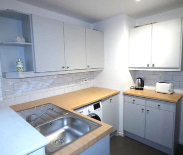 2 bedroom maisonette to rent - Photo 6