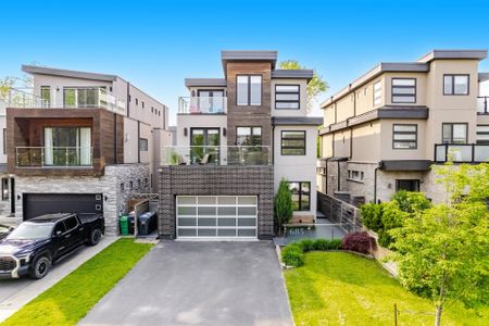 For Lease - 685 Montbeck Crescent, Mississauga, Ontario - Photo 2