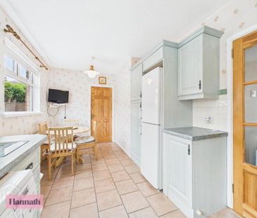 78 Glenfield Road, Lurgan, Craigavon, BT66 8EF - Photo 1