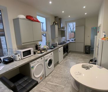 Mill Lane, Heworth - P10049 - Photo 6