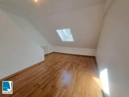 2 PIECES EN DUPLEX RÉNOVÉ SAINT-MARCEL - Photo 4