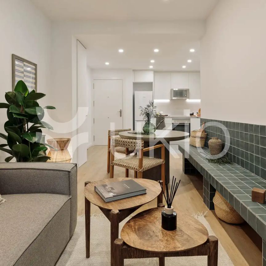 Apartamento de alquiler en Carrer de Les Jonqueres, Sant Pere, Sta. Caterina i la Ribera - Photo 1