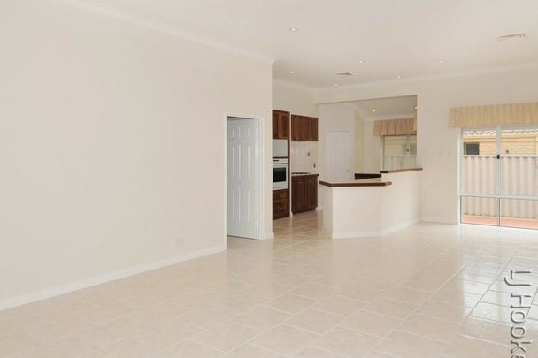 Coastal Living - SHORT TERM LEASE - Photo 1