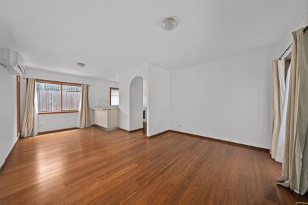 2/20 Beach Street, Bellerive, TAS 7018 - Photo 3