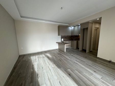 Studio/Γκαρσονιέρα για ενοικίαση Τίμιος Σταυρός - Σούγελο - Αγία Βαρβάρα (Καβάλα) - Φωτογραφία 4