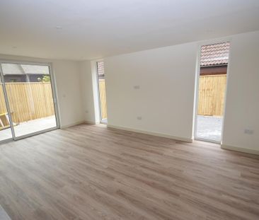 3 bedroom detached house to rent - Photo 1