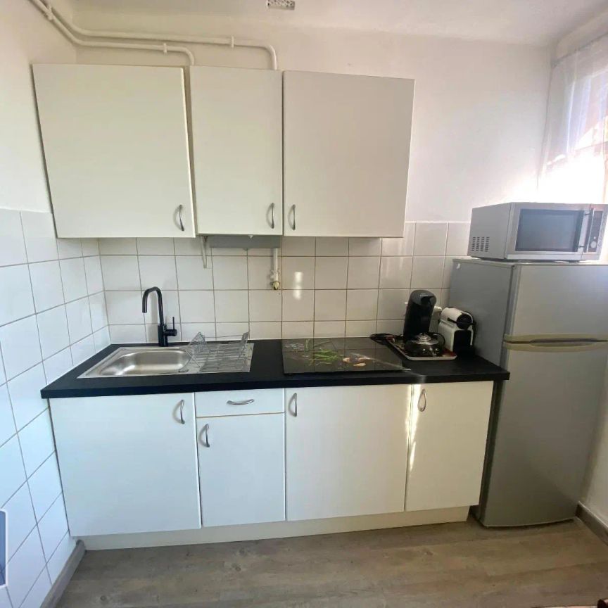 Appartement à louer 1 pièce 19.3m² - Photo 1