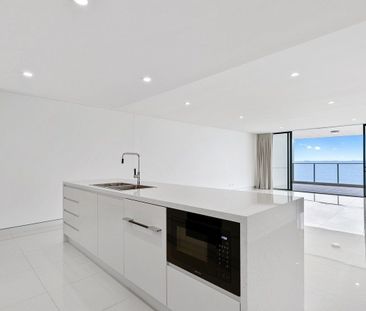 Inviting Ocean Views - Executive Style Living - Photo 2