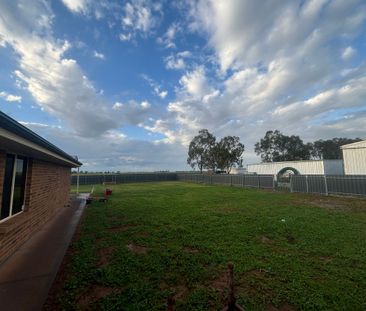 Spacious Rural Living in Korunye! - Photo 2