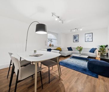 2 bedroom flat to rent - Photo 1