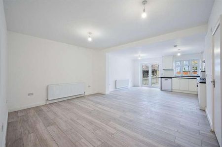 Belmont Avenue, New Malden, KT3 - Photo 2