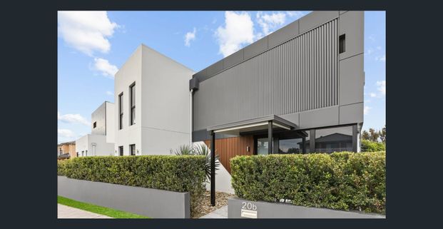 Modern Family Home - Photo 1