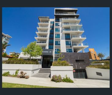 FULLY FURNISHED 6TH FLOOR APARTMENT WITH STUNNING OCEAN VIEWS. 2 CA... - Photo 5