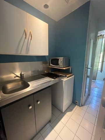 Appartement Saint Germain En Laye 1 pièce(s) 25.07 m2 - Photo 4