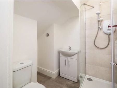 3 Bed Terraced House, Newstead Grove, NG1 - Photo 4