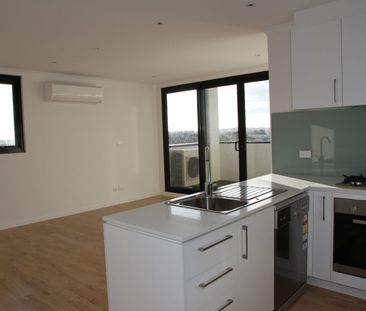 Enjoy a cozy life in an apartment in the heart of Springvale. - Photo 4