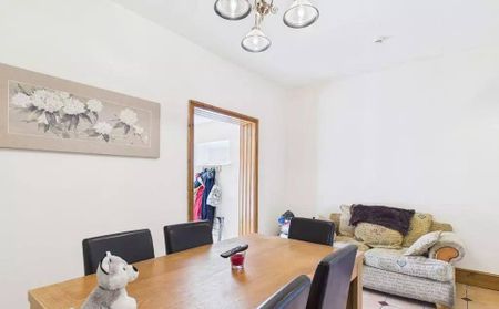 3 bed terraced house to rent Fitzwilliam Street, Swinton S64 - Photo 2