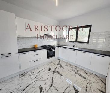 Casa parter zona centrala - Fotografie 3