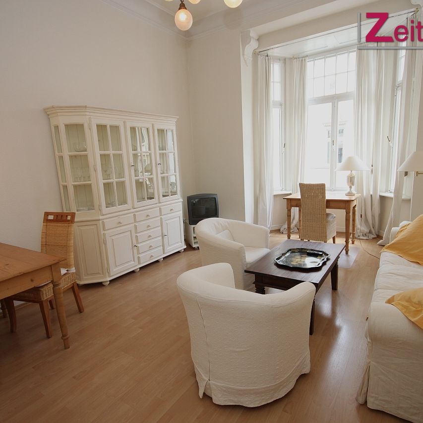 Möblierte 2-Zimmer Jugendstil-Wohnung in Schlossparknähe, mit Erker - Photo 1