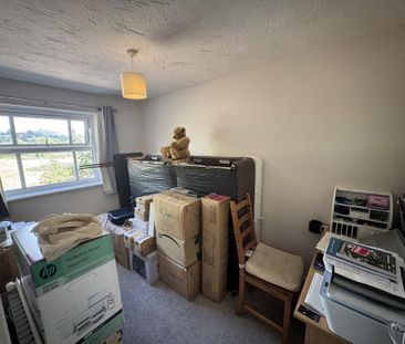 2 bedroom terraced house to rent - Photo 2