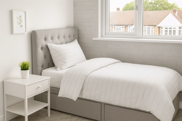 1 bedroom in a house share to rent - Photo 1