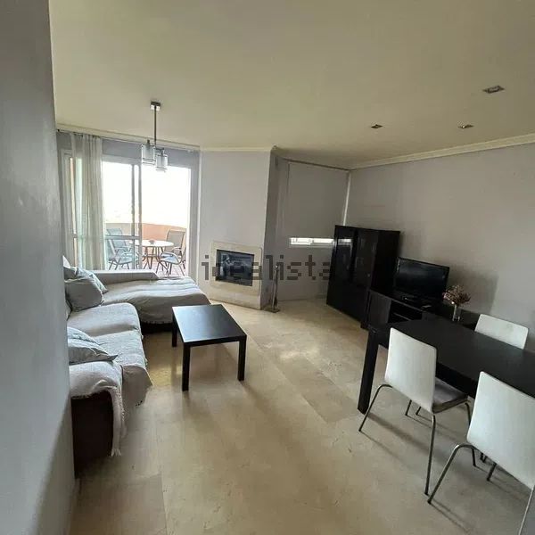 Alquiler de piso en Alameda de Manilva - Photo 1