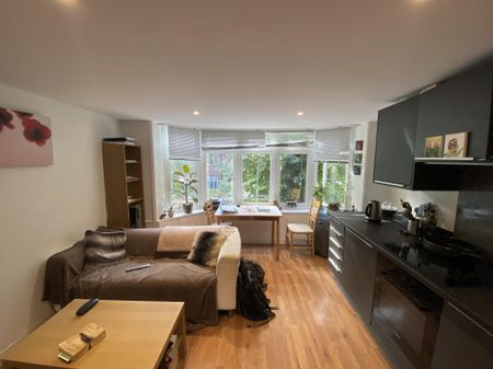 The Avenue, Southampton - Photo 3