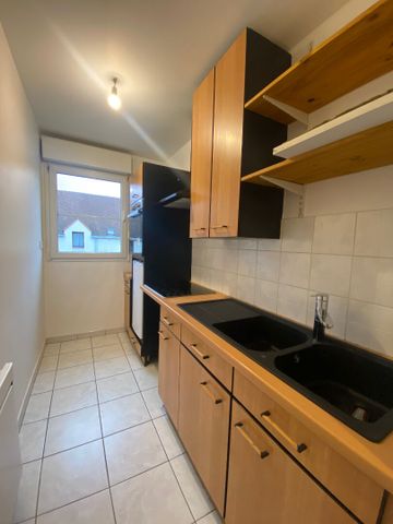 Location Appartement 2 pièces 42m² - Photo 4